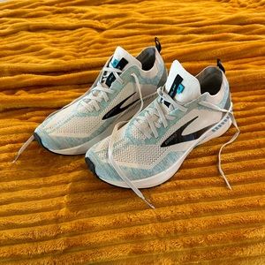 Brooks Men's Bedlam 3 Running Shoe